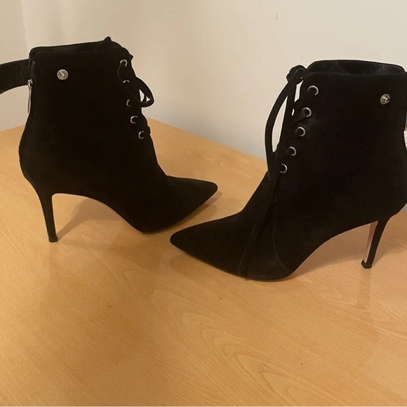 Gianvito Rossi Black Suede Ankle Boots Size 35 MSRP $1090